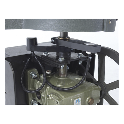 Motor para puerta abatible / 4.8 mts / 360 kgs / Uso